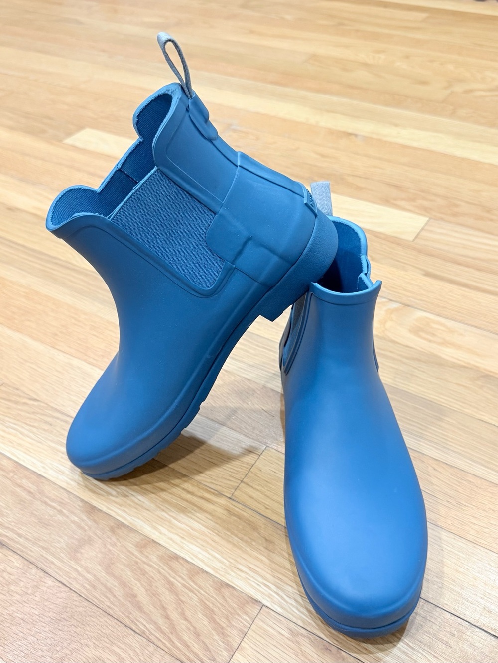 Hunter Refined Slim Fit Chelsea Short Rain Boots Size 9